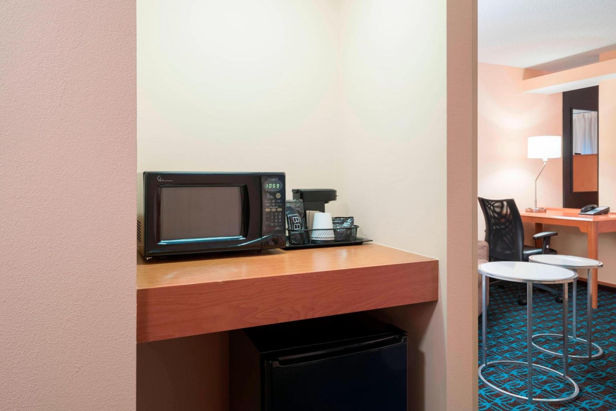 Fairfield Inn & Suites By Marriott State College Dış mekan fotoğraf