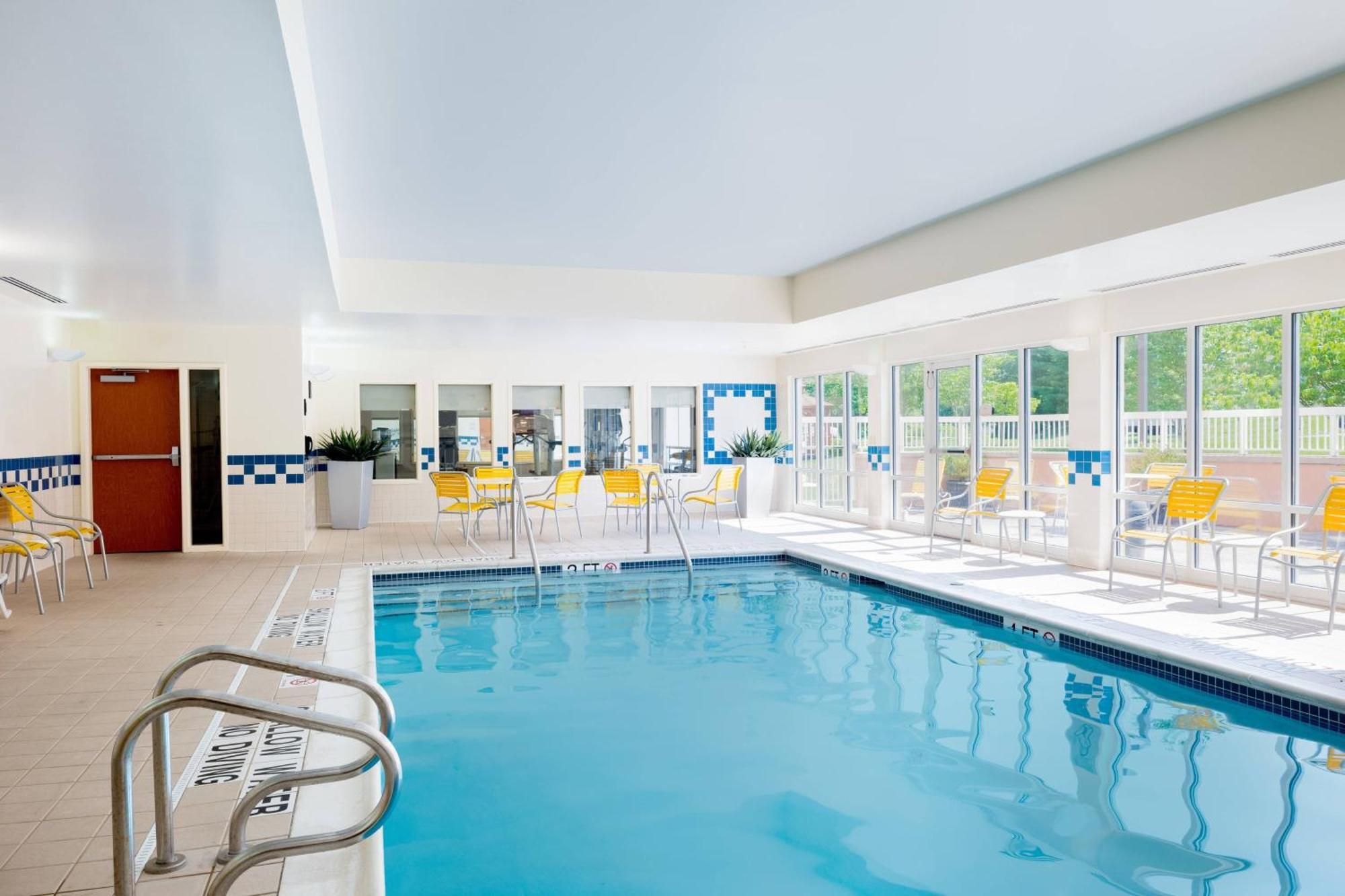 Fairfield Inn & Suites By Marriott State College Dış mekan fotoğraf